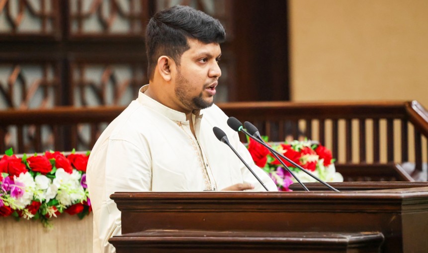 জুলাই বিপ্লবের শহীদ ও আহতদের ত্যাগের বিনিময়েই নতুন বাংলাদেশের যাত্রা শুরু : তথ্য উপদেষ্টা